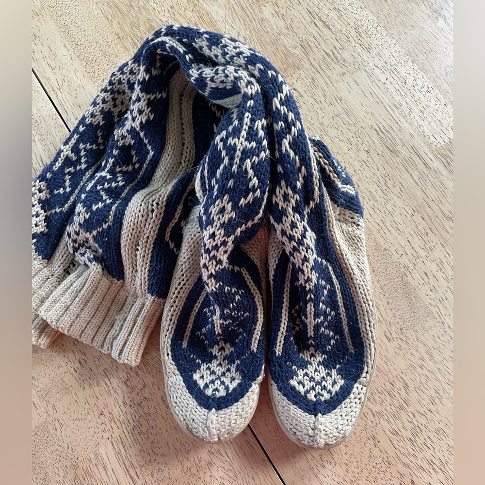 GYPSYZ Knit Snowflake Sweater Boots, 26” Over The Knee, 6